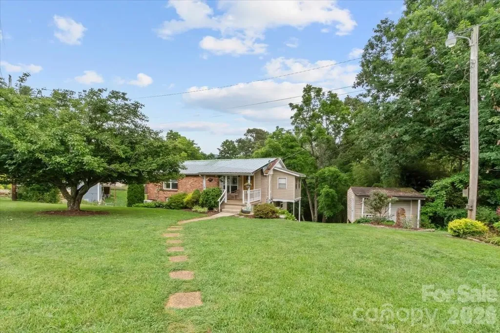 140 Locust Grove Road Weaverville NC 28787