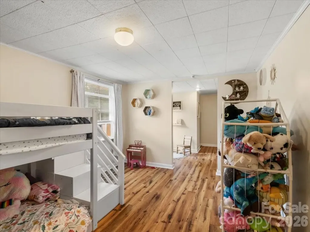 140 Locust Grove Road Weaverville NC 28787