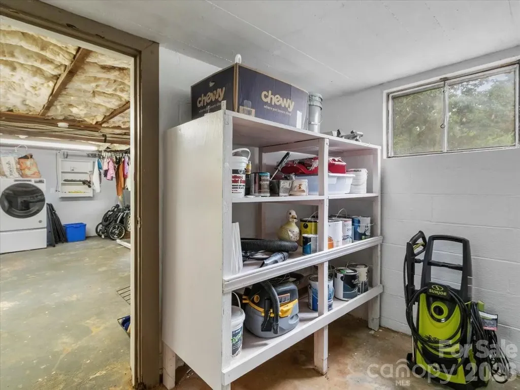140 Locust Grove Road Weaverville NC 28787
