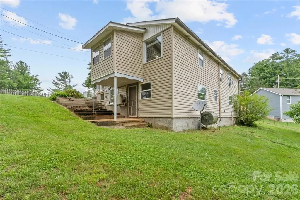 140 Locust Grove Road Weaverville NC 28787