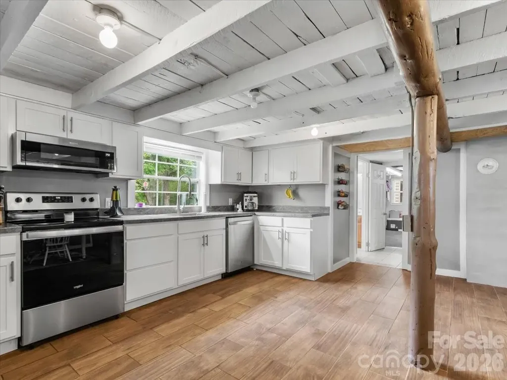 140 Locust Grove Road Weaverville NC 28787