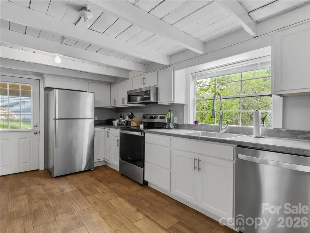 140 Locust Grove Road Weaverville NC 28787