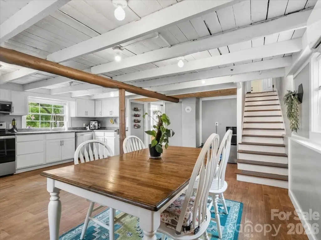 140 Locust Grove Road Weaverville NC 28787