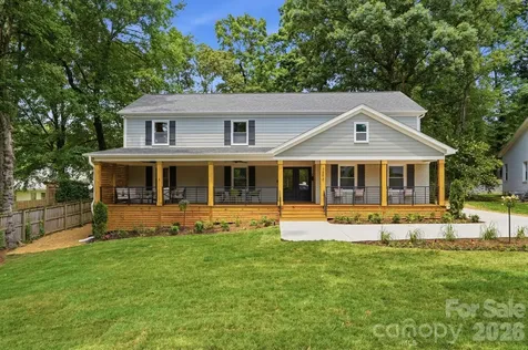 3800 Lovett Circle Charlotte NC 28210