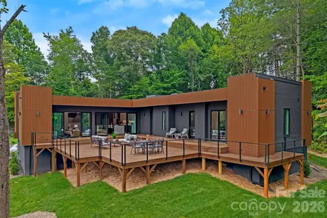 200 Manchester Way Mills River NC 28759