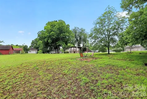 2122 Englewood Street Kannapolis NC 28083