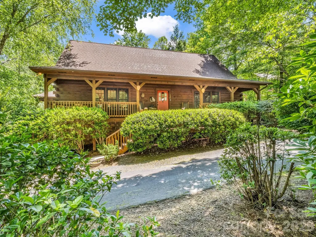 136 Dalton Court Lake Lure NC 28746