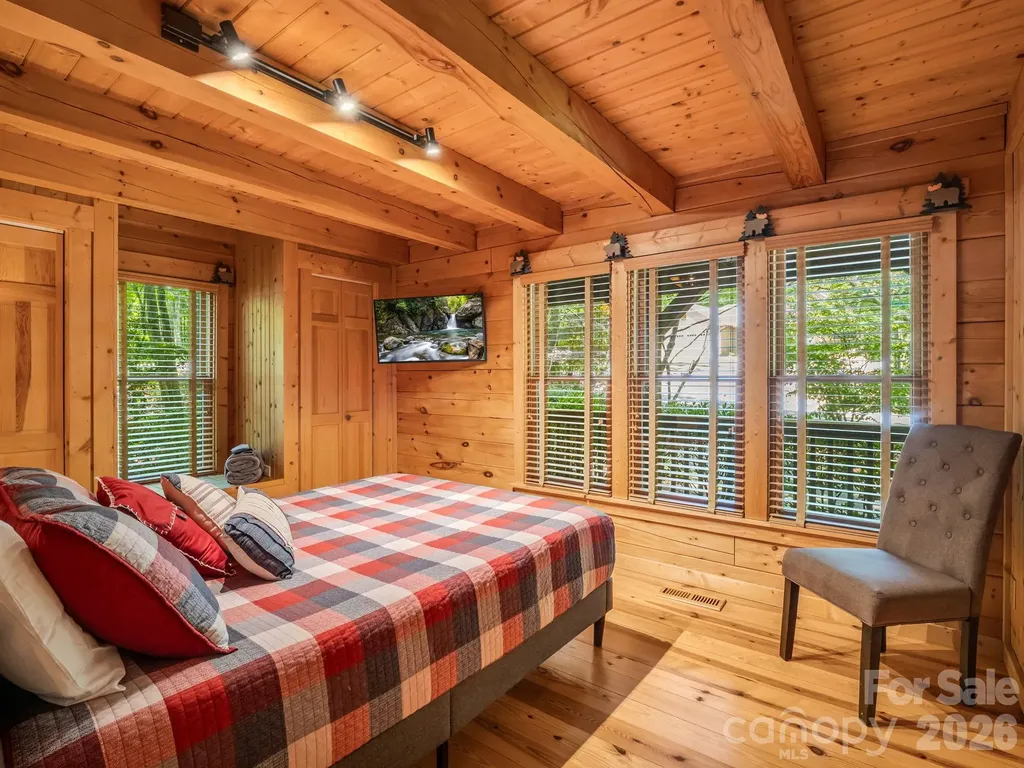 136 Dalton Court Lake Lure NC 28746