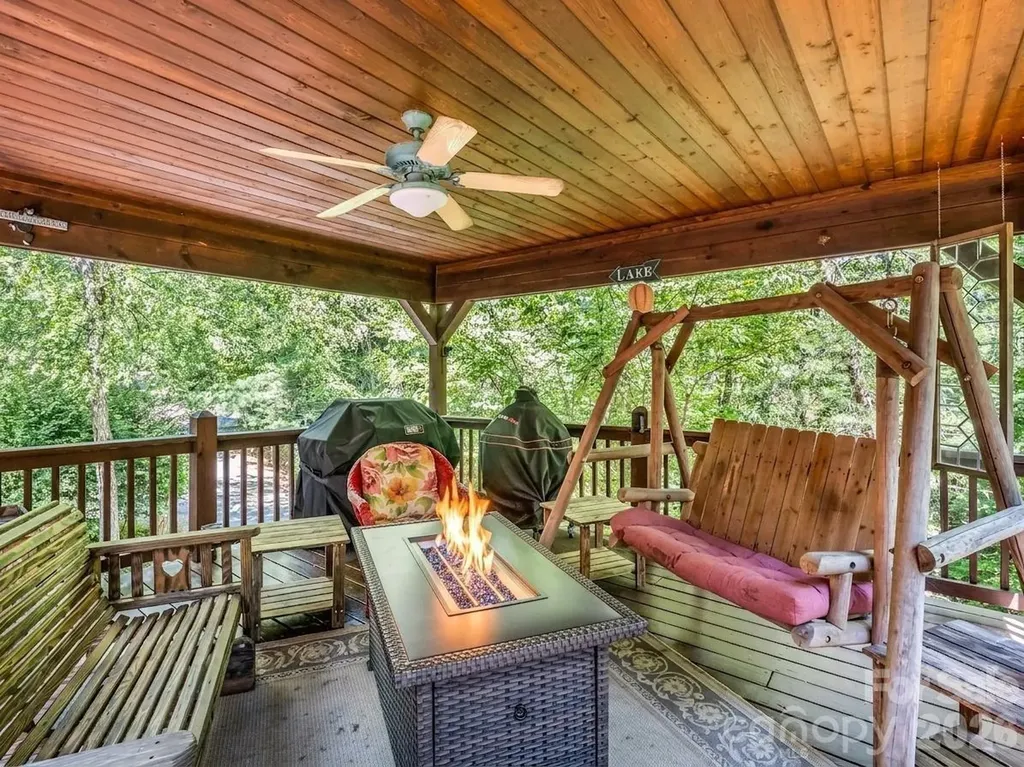 136 Dalton Court Lake Lure NC 28746