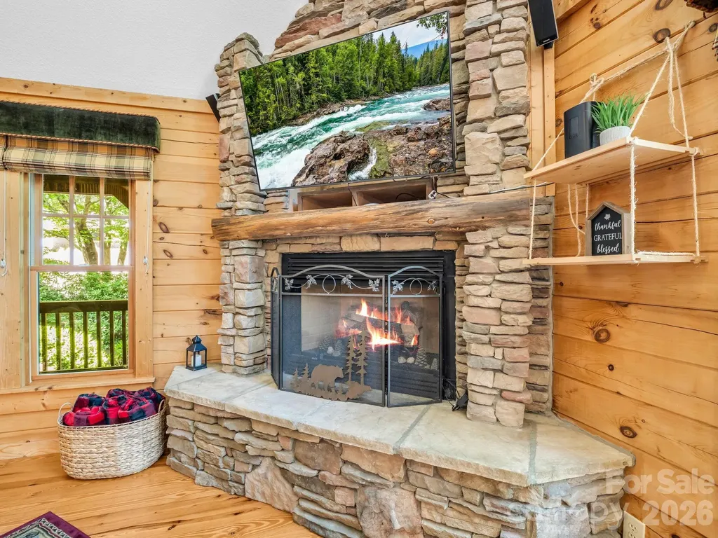 136 Dalton Court Lake Lure NC 28746