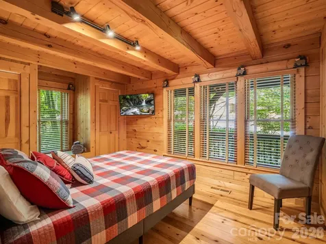 136 Dalton Court Lake Lure NC 28746