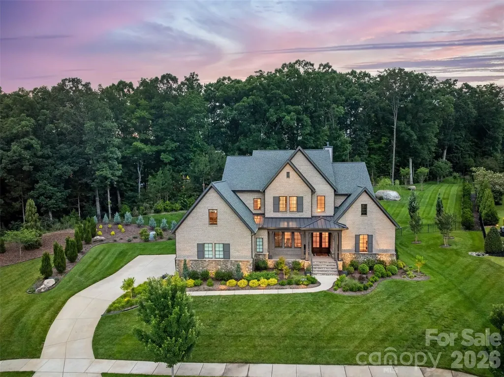 1115 Shelton Oaks Court Matthews NC 28105