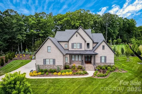 1115 Shelton Oaks Court Matthews NC 28105