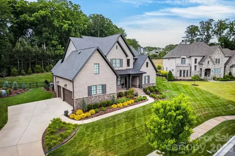 1115 Shelton Oaks Court Matthews NC 28105