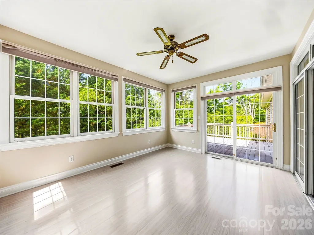 250 Midland Drive Asheville NC 28804