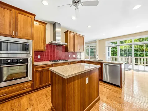 250 Midland Drive Asheville NC 28804