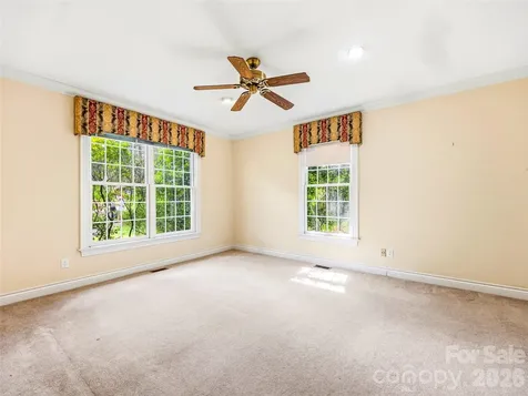 250 Midland Drive Asheville NC 28804