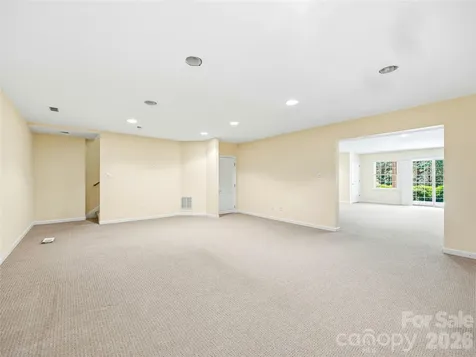 250 Midland Drive Asheville NC 28804