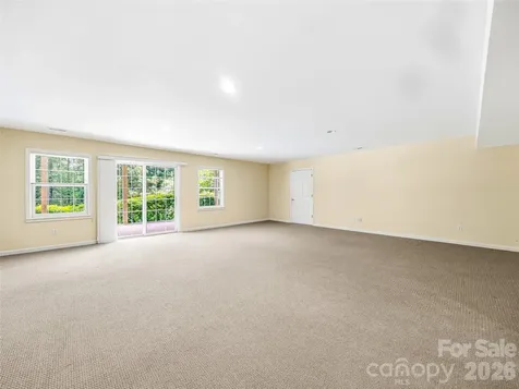 250 Midland Drive Asheville NC 28804