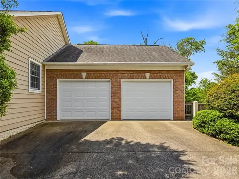 250 Midland Drive Asheville NC 28804