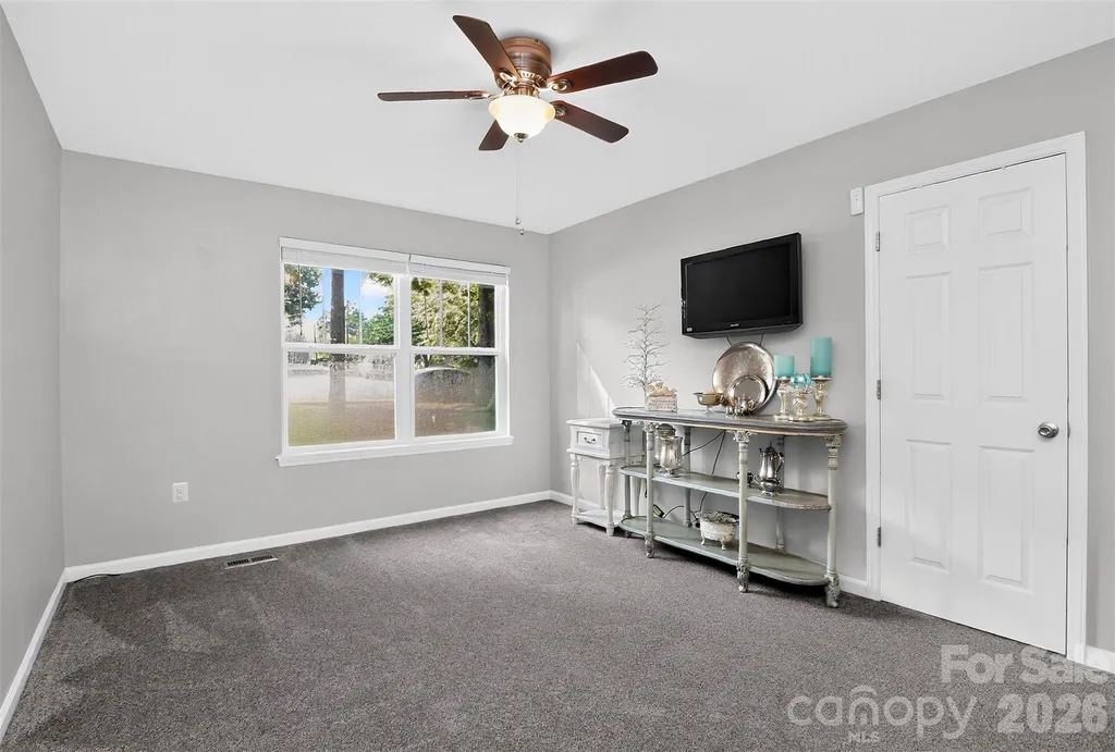 216 Hillside Avenue SW Concord NC 28025