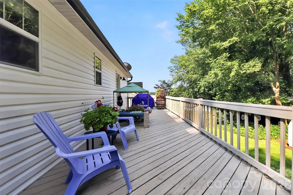 216 Hillside Avenue SW Concord NC 28025