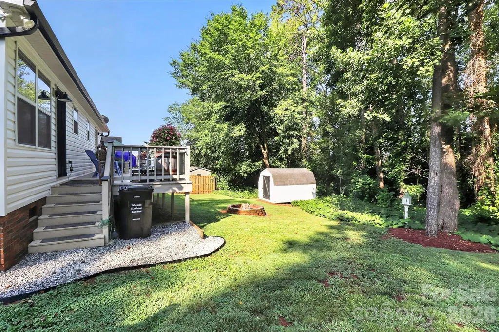 216 Hillside Avenue SW Concord NC 28025