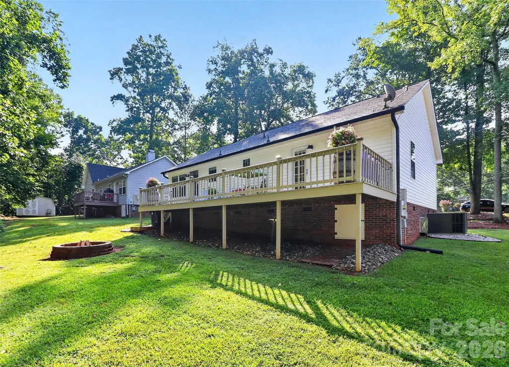 216 Hillside Avenue SW Concord NC 28025