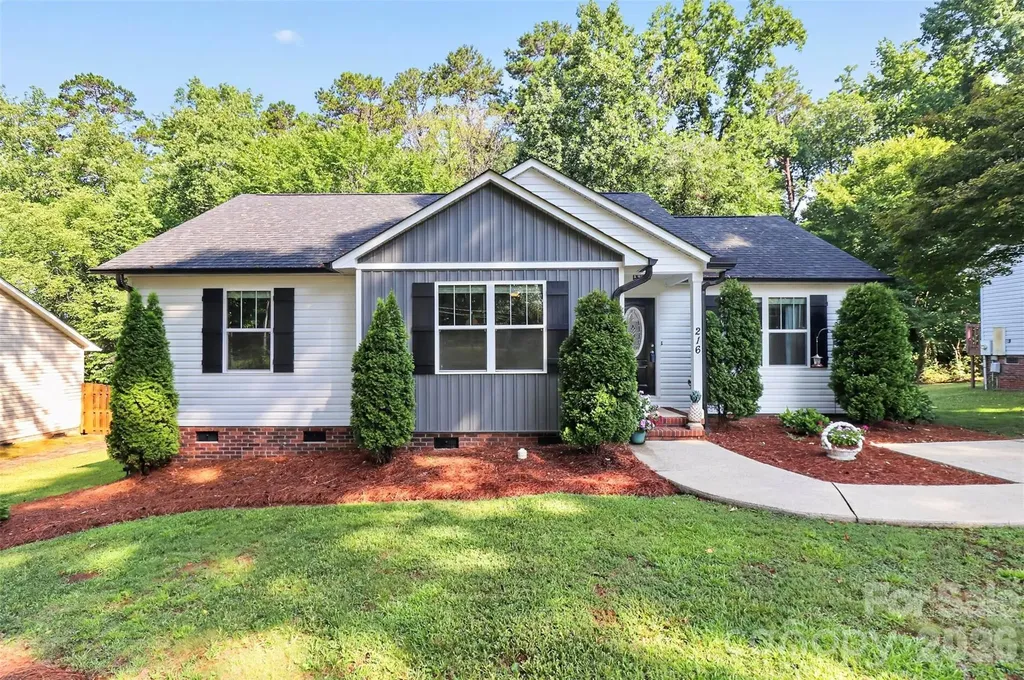 216 Hillside Avenue SW Concord NC 28025