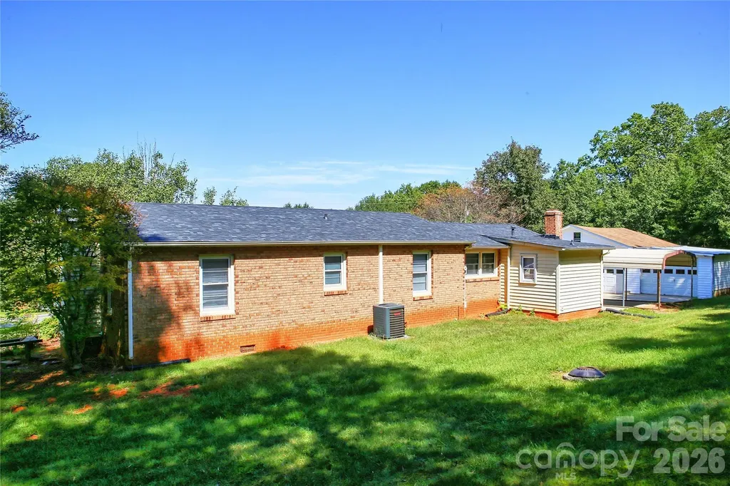 5291 E Bandys Crossroads Road Catawba NC 28609