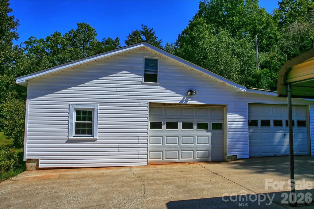 5291 E Bandys Crossroads Road Catawba NC 28609