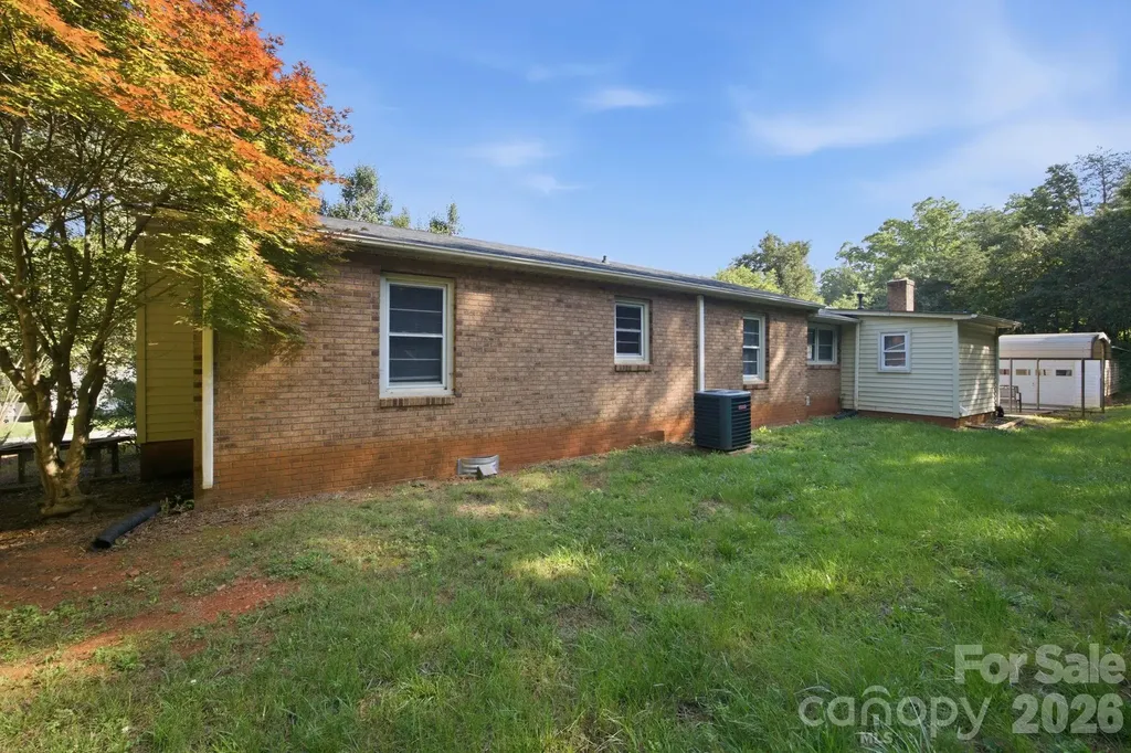 5291 E Bandys Crossroads Road Catawba NC 28609