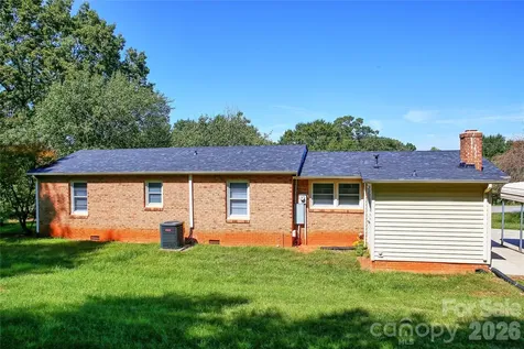 5291 E Bandys Crossroads Road Catawba NC 28609