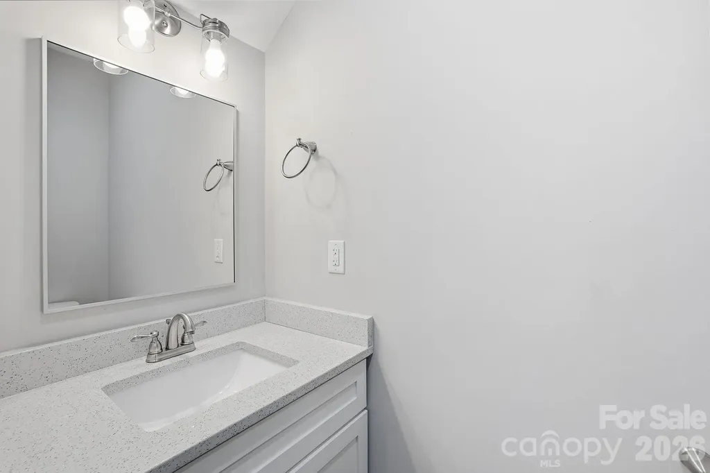 740 Seldon Drive Charlotte NC 28216