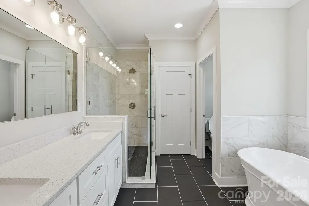 740 Seldon Drive Charlotte NC 28216