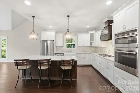 740 Seldon Drive Charlotte NC 28216