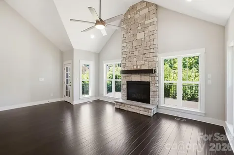 740 Seldon Drive Charlotte NC 28216