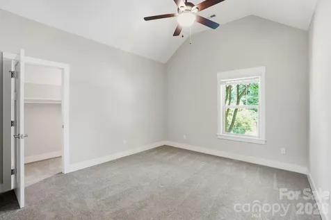 740 Seldon Drive Charlotte NC 28216