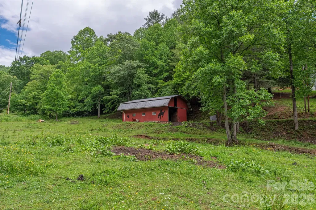 262 Gibson Branch Road Clyde NC 28721