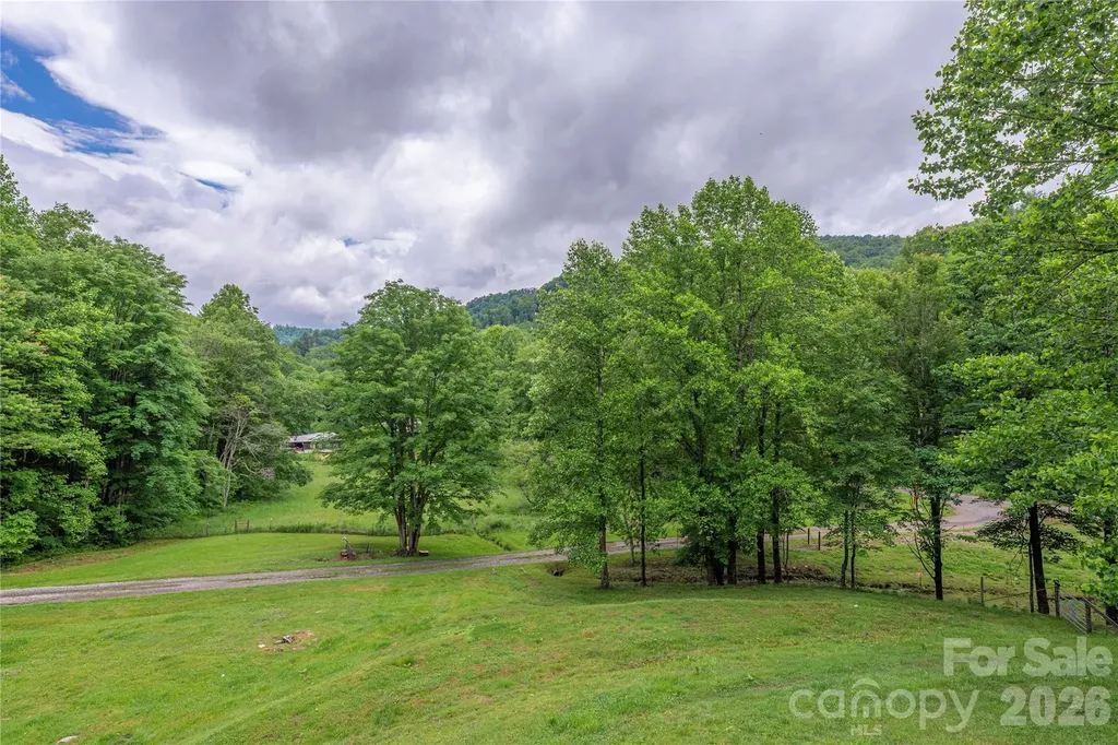 262 Gibson Branch Road Clyde NC 28721