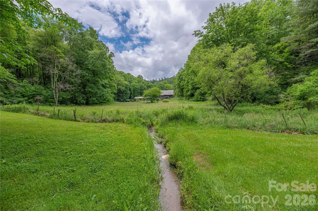 262 Gibson Branch Road Clyde NC 28721