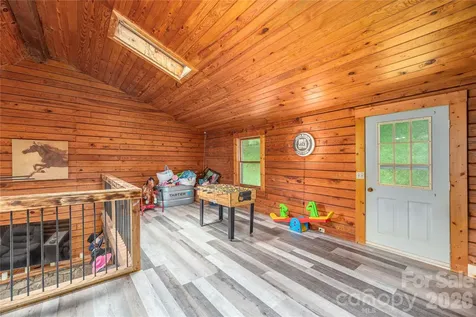 262 Gibson Branch Road Clyde NC 28721