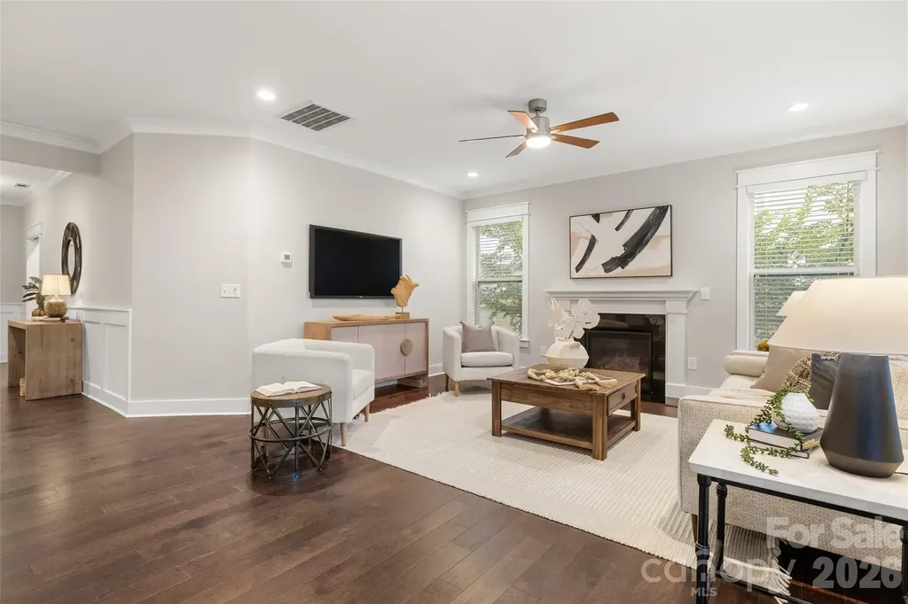 3826 Dewitt Lane Charlotte NC 28217