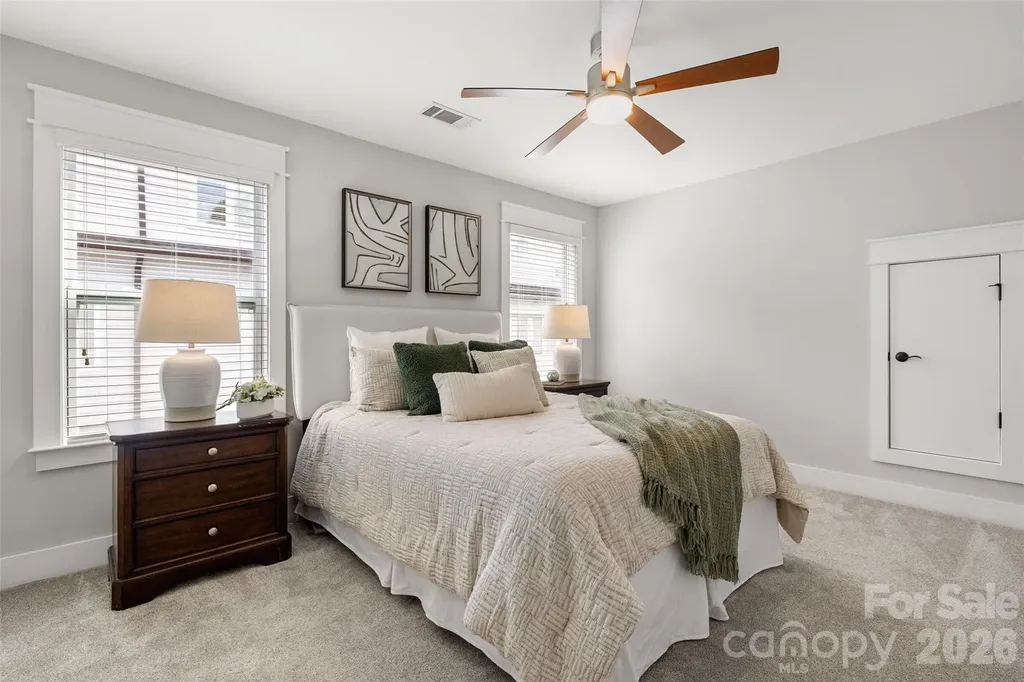 3826 Dewitt Lane Charlotte NC 28217