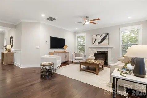 3826 Dewitt Lane Charlotte NC 28217