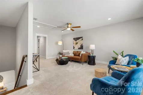 3826 Dewitt Lane Charlotte NC 28217