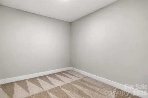 3826 Dewitt Lane Charlotte NC 28217