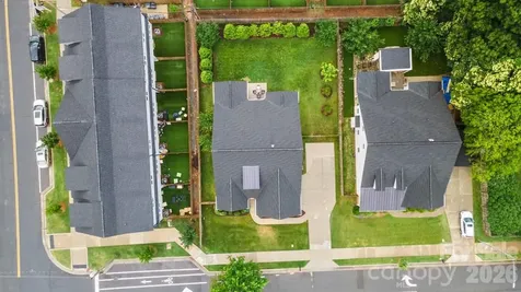 3826 Dewitt Lane Charlotte NC 28217