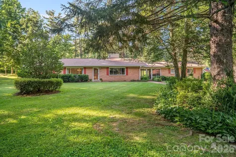 1235 Ashby Lane Hendersonville NC 28791