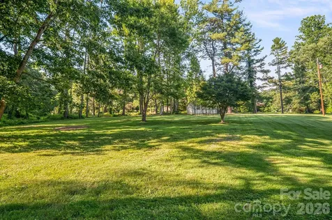 1235 Ashby Lane Hendersonville NC 28791
